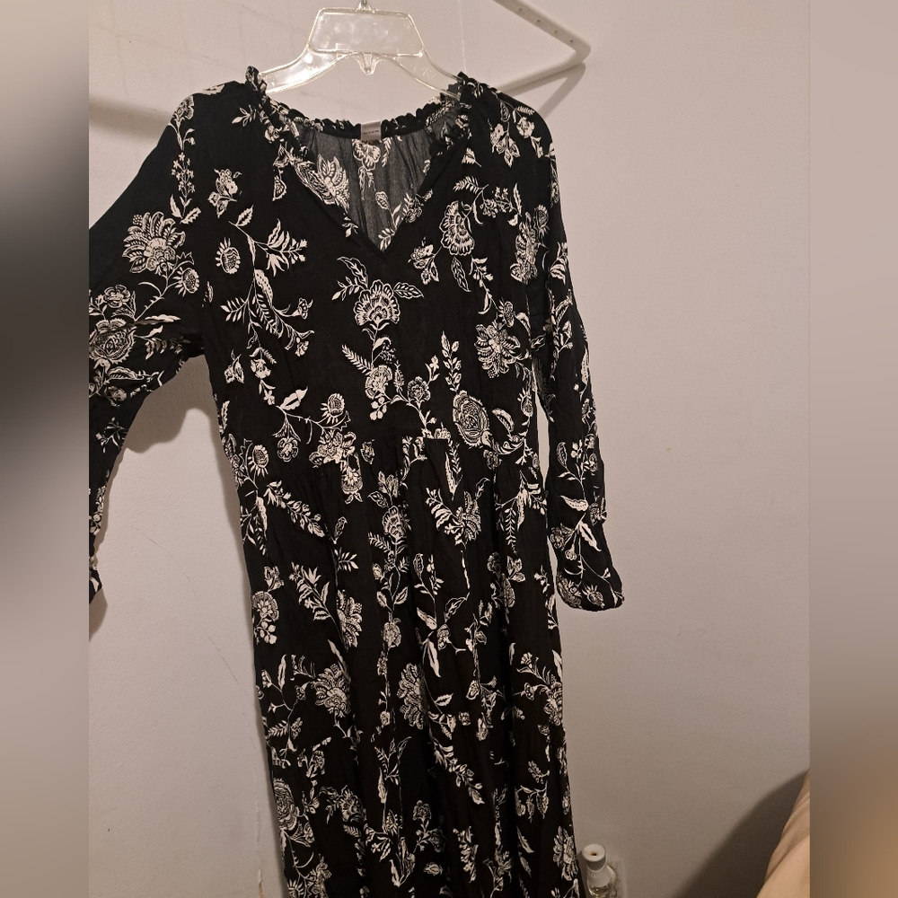 Black and White Floral Dress